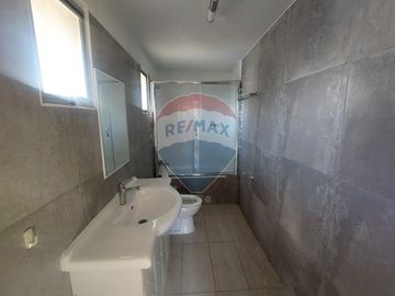 Tu Nuevo Hogar en La Reina: Diseño y Comodidad