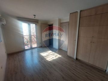 Tu Nuevo Hogar en La Reina: Diseño y Comodidad