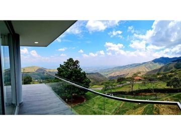 Lomas de Dapa con vista expectacular al Valle del Cauca y Cali