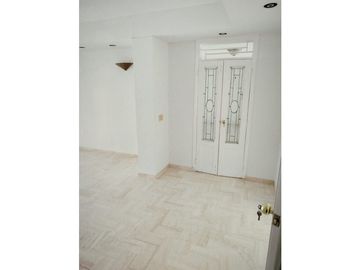 Vendo casa esquinera unifamiliar en el barrio miraflores, Cali