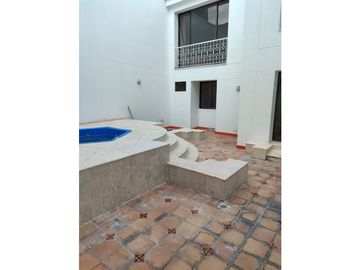 Vendo casa esquinera unifamiliar en el barrio miraflores, Cali