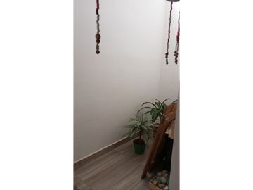 VENDO CASA  DUPLEX SECTOR UNICO DOSQUEBRADAS