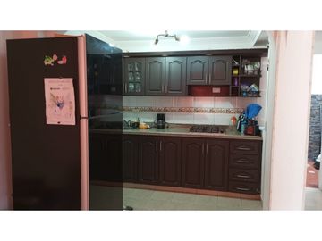 VENDO CASA  DUPLEX SECTOR UNICO DOSQUEBRADAS