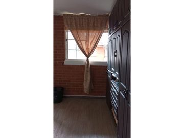 VENDO CASA  DUPLEX SECTOR UNICO DOSQUEBRADAS