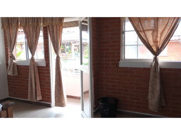 VENDO CASA  DUPLEX SECTOR UNICO DOSQUEBRADAS