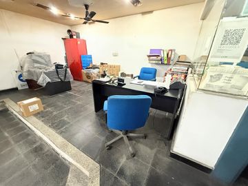 Depósito y Local en Venta Avellaneda