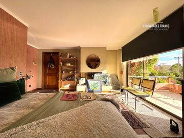REÑACA VENTA CASA 7D 4B DOS PISOS JARDIN DEL MAR