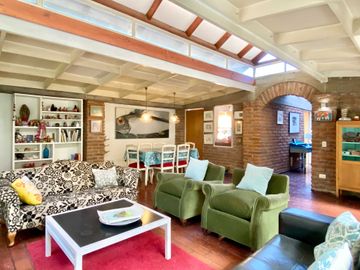 Casa en venta en LA REINA