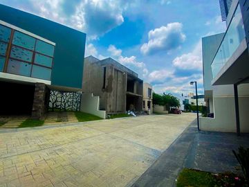 Casa en Cuernavaca , Los Volcanes $7,100,000