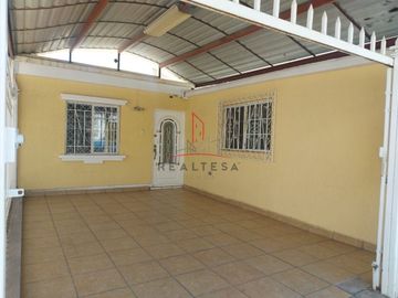 Casa Venta Fracc. Cosmos 1,750,000 Maralb RAO