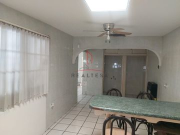 Casa Venta Fracc. Cosmos 1,750,000 Maralb RAO
