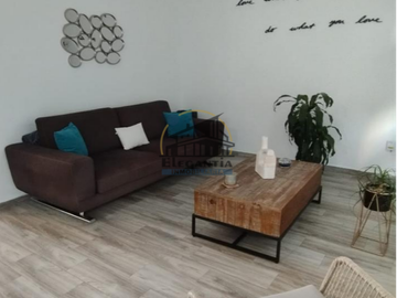 Casa en venta Fraccionamiento Cañadas del Arroyo Qro. 3,200,000 AlmQyn EMC