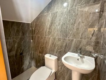 Brand New Modern House and Lot in Royale Estate – High-End Subdivision, Consolac