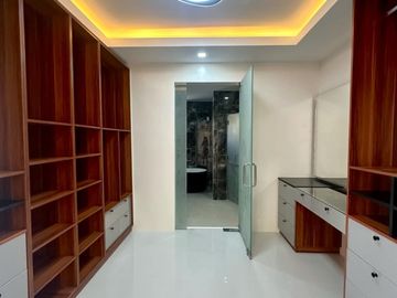 Brand New Modern House and Lot in Royale Estate – High-End Subdivision, Consolac