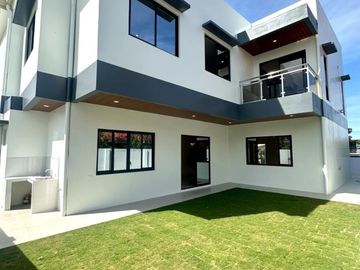 Brand New Modern House and Lot in Royale Estate – High-End Subdivision, Consolac