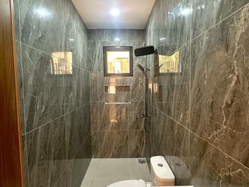 Brand New Modern House and Lot in Royale Estate – High-End Subdivision, Consolac