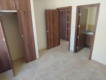 Venta Casa 3 dormitorios con estudio y family room Km 19 Vía a la Costa