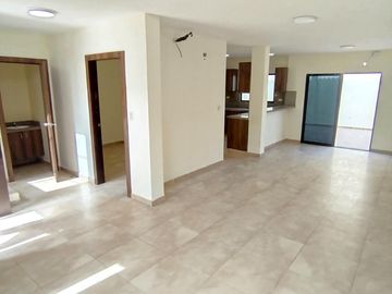 Venta Casa 3 dormitorios con estudio y family room Km 19 Vía a la Costa