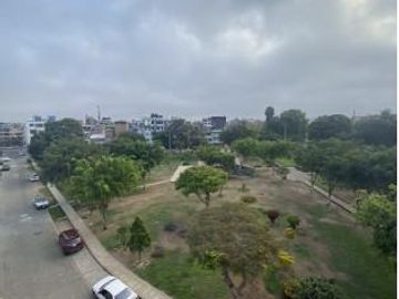 ¡Ideal para Renta! Edificio de 4 Dptos con Fte a Parque + Azotea