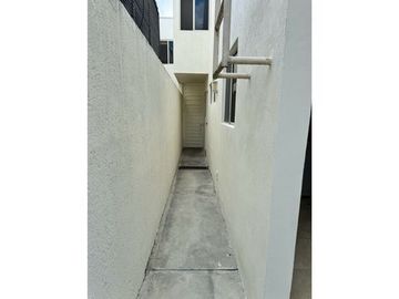CASA EN VENTA CARRETERA NACIONAL CANTERÍAS