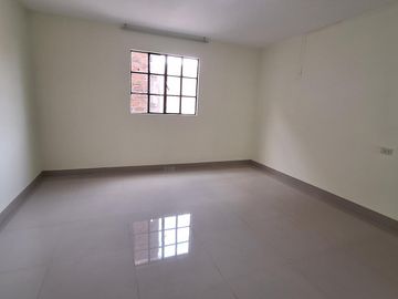 Casa con vista interna en San Martín de Porres