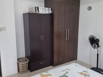 RUSH SALE! Fully Furnished 1 Bedroom Condo with View at Bristol at Parkway Place