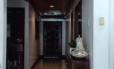 513sqm Spacious 2-Storey House and Lot FOR SALE in White Plains, Quezon City