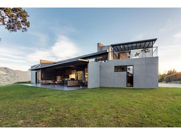 Venta de finca en La Ceja Condominio Monte Madero