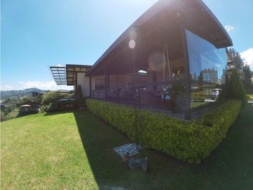 Venta de finca en el Retiro Condominio Monte Sereno