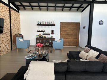 Venta de finca en el Retiro Condominio Monte Sereno