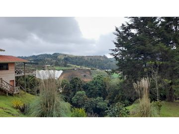 Venta de finca en Guarne vereda la Mejía
