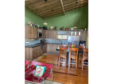 Venta de finca en Guarne vereda la Mejía