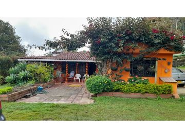 Venta de finca en Guarne vereda la Mejía