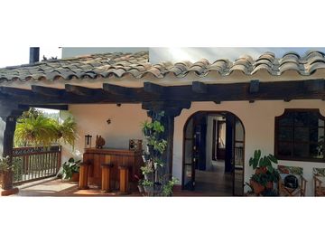 Venta de finca en Marinilla vereda Cimarronas