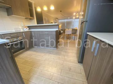 Departamento Venta 2 dormitorios 2 baños Providencia Metro Ines de Suarez