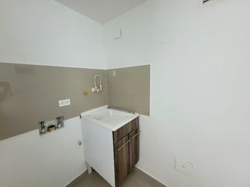 Se vende apartamento con vista a la Vía al Mar en Villa Campestre.