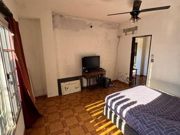 CASA EN VENTA EN LOMA HERMOSA / TRES DE FEBRERO