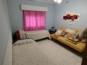 Casa en  zona Urquiza al Oeste