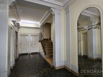 Departamento en venta 2 ambientes en Recoleta