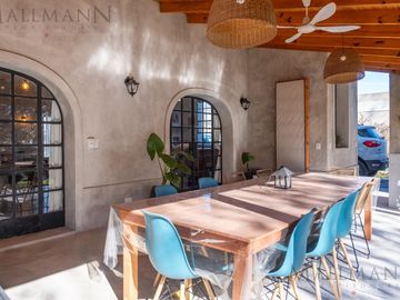 Venta Casa 3 Dormitorios Alcanfores Apto Crédito