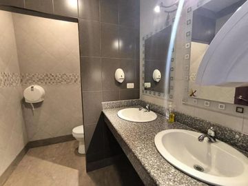 Hotel en  venta en Ayangue  IngG
