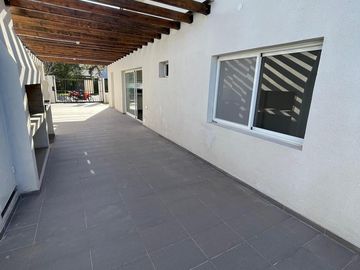 Casa céntrica en Funes