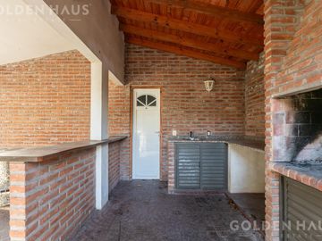 Casa en Santa Teresita