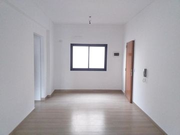 VENTA DE DEPARTAMENTO 2 AMBIENTES EN RAMOS MEJÍA
