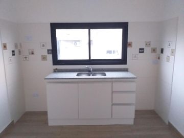 VENTA DE DEPARTAMENTO 2 AMBIENTES EN RAMOS MEJÍA