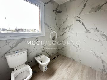 Casa en venta de 3 dormitorios pileta Santa Ana, Villa Nueva