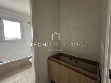 Casa en venta de 3 dormitorios pileta Santa Ana, Villa Nueva
