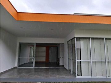 RENTA CASA CONJUNTO CERRADO EN PEREIRA