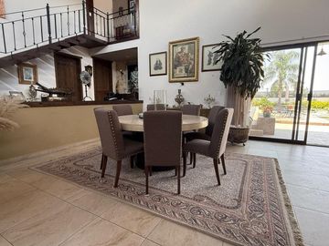 Increible Casa Estilo Toscana en Venta en Balcones Juriquilla