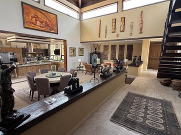 Increible Casa Estilo Toscana en Venta en Balcones Juriquilla